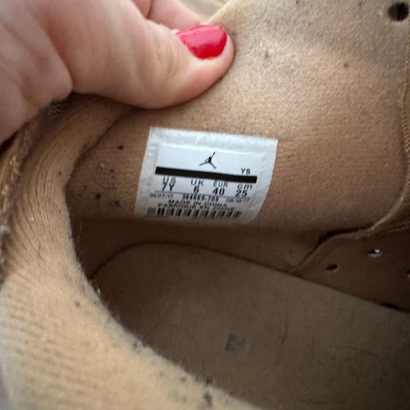 Air Jordan 6 Retro Wheat Sz 7Y Boys Mens High Top Sneakers Basketball Athletic - Picture 9 of 9